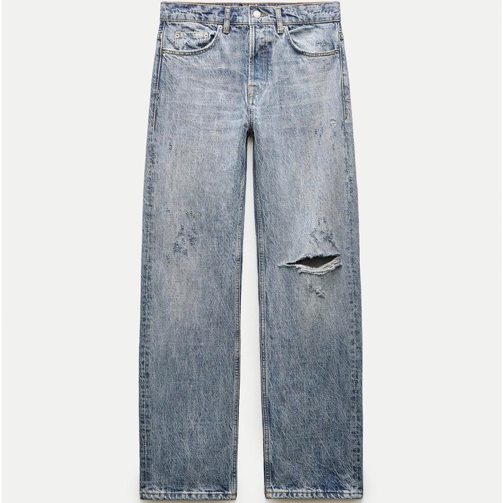 Woman’s distress denim Jean